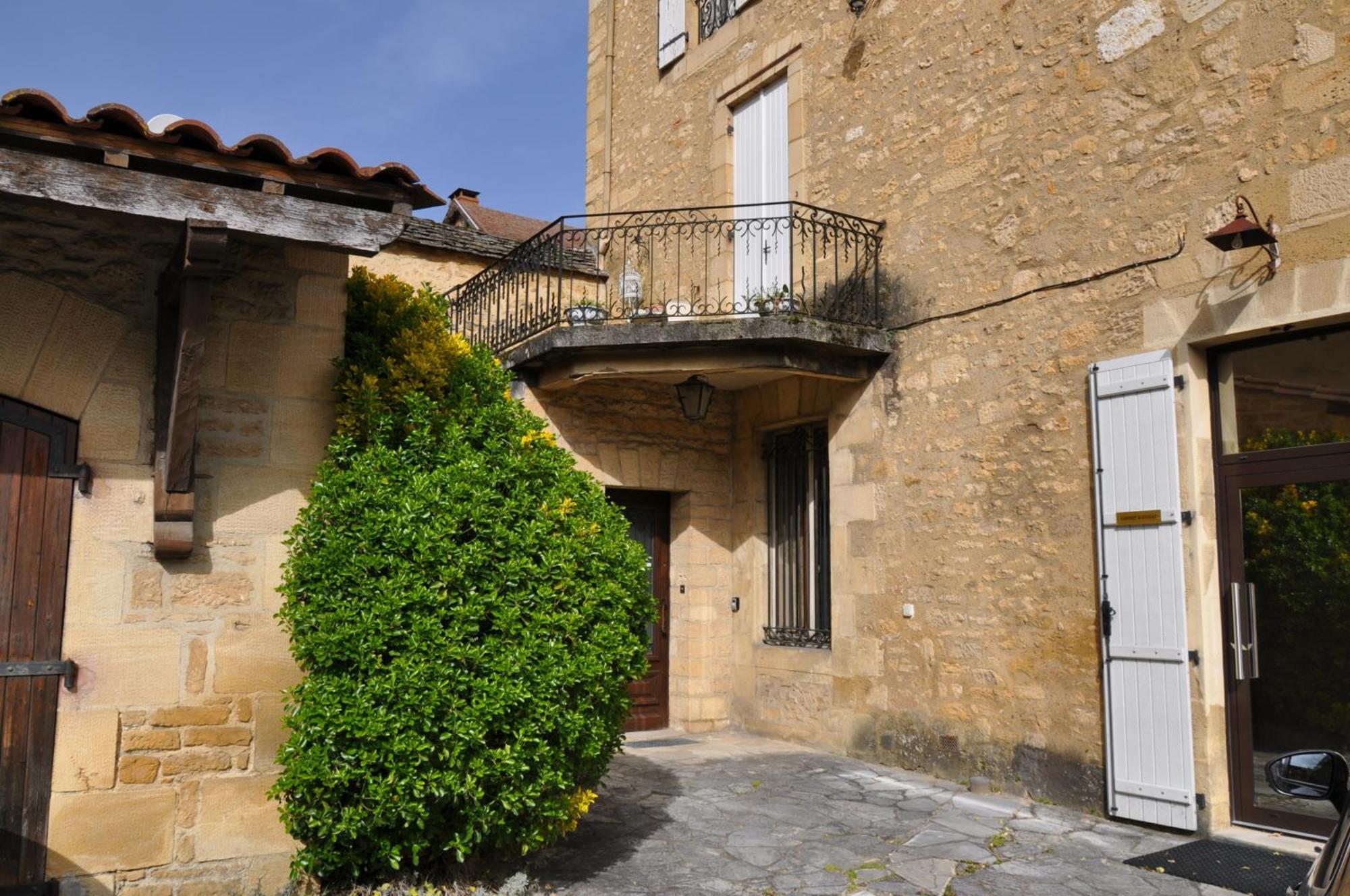 Appartement La Couronne Sarlat-La-Caneda Sarlat-la-Canéda Exterior foto